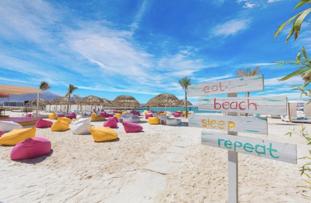 B12 Beach Club Ayla